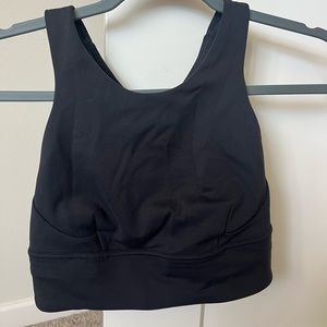 Lululemon sports bra